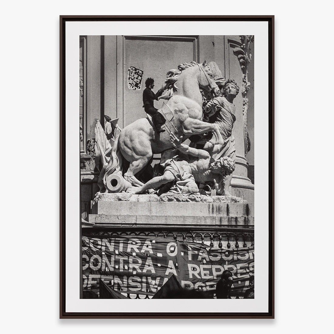 Lisboa print by Alfredo Cunha on sale at Underdogs gallery