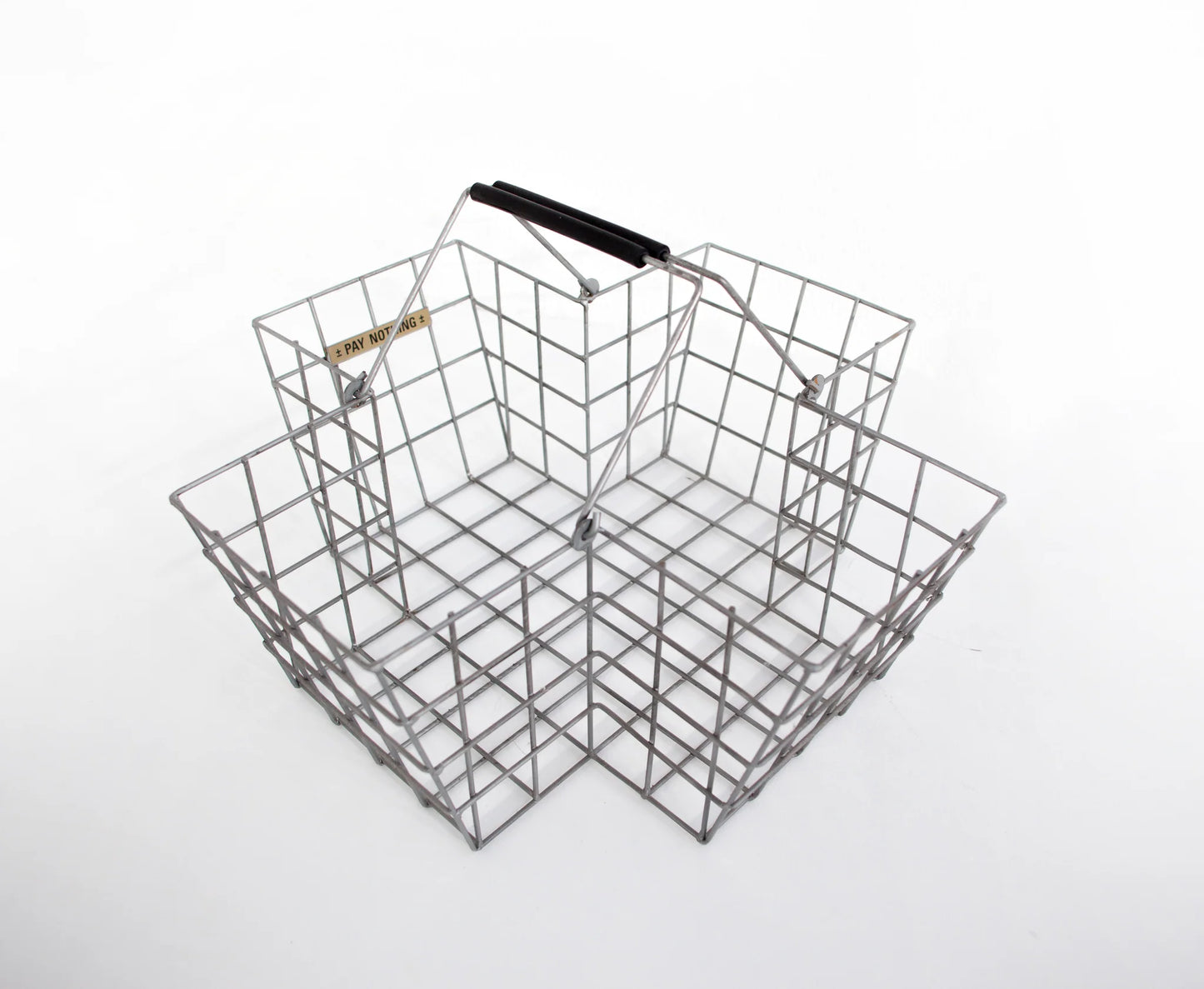 Buy the Pay Nothing artwork by ±MaisMenos± now at Underdogs