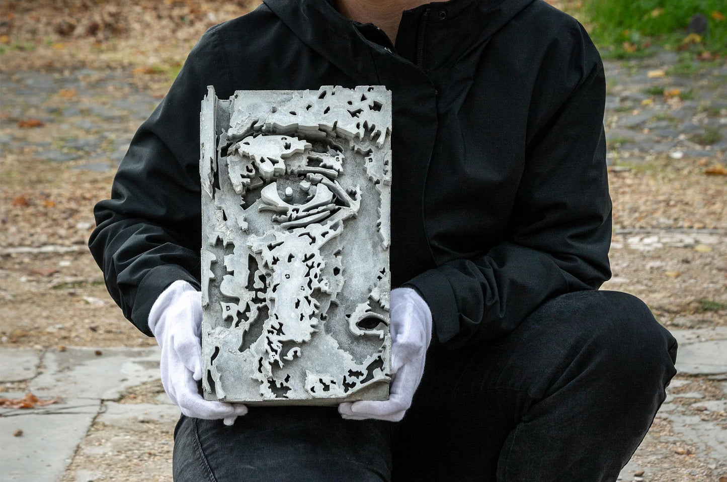 Buy the Mortar artwork by Alexandre Farto aka Vhils now at Underdogs