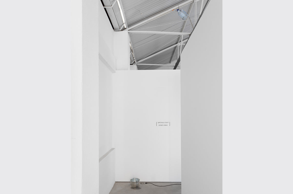 Limited edition Cuantas Lagrimas Pesa Una Vida piece by Escif available at Underdogs