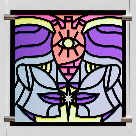 THE LIGHT REFLECTS ALL COLORS