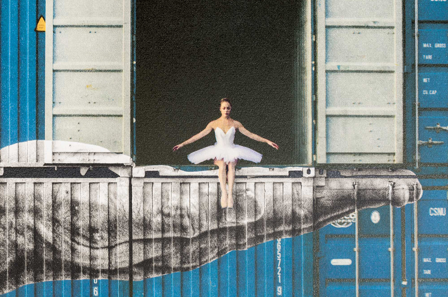 Ballerina in containers, On the Edge, Le Havre, France