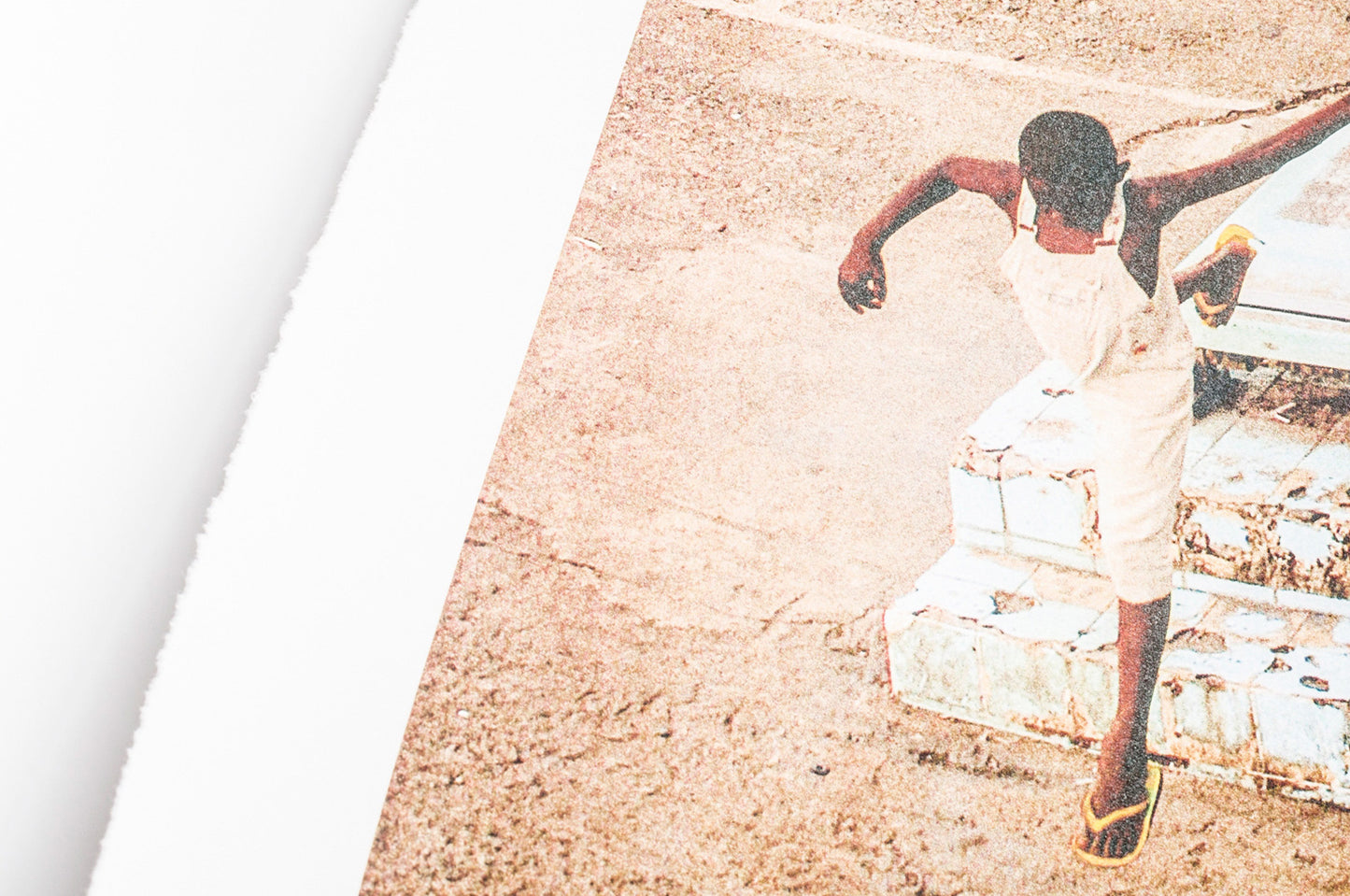 28 Millimètres, Women Are Heroes, Swimming Pool, Intercontinental Hotel, Verticale, Monrovia, Liberia