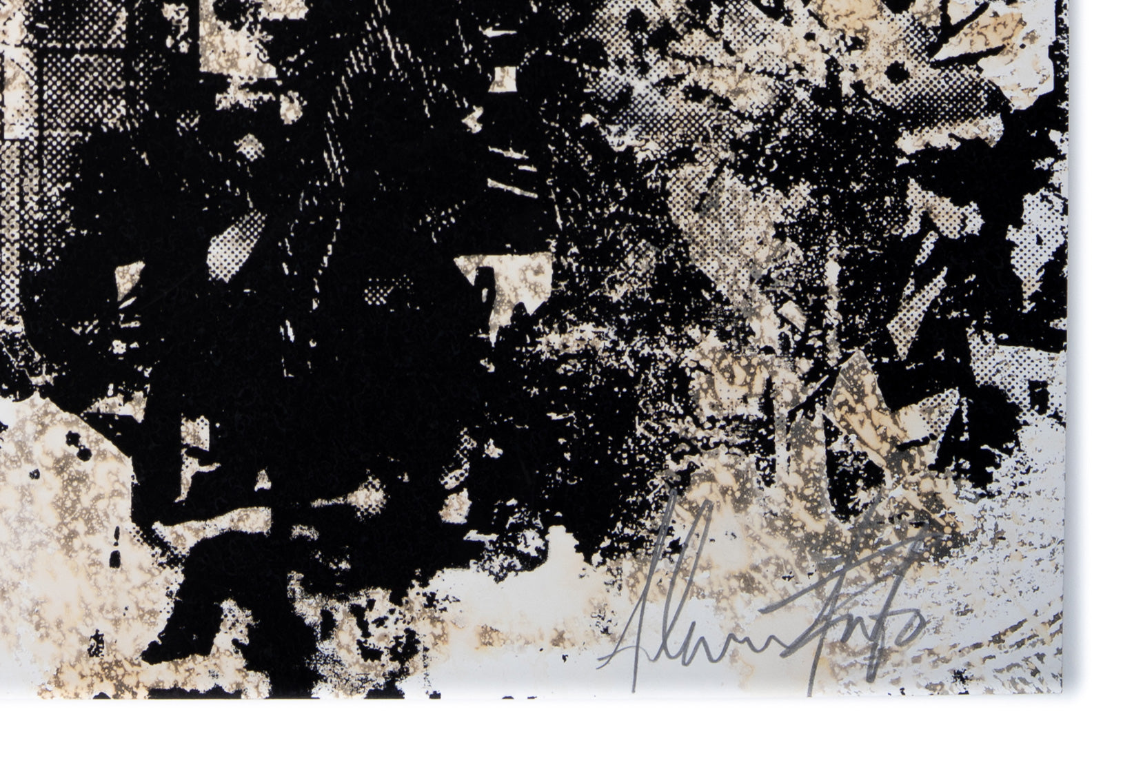 Buy the Stratum artwork by Alexandre Farto aka Vhils now at Underdogs