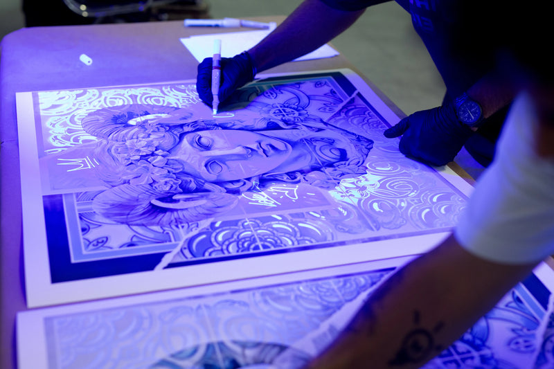 loyalty program at underdogs gallery