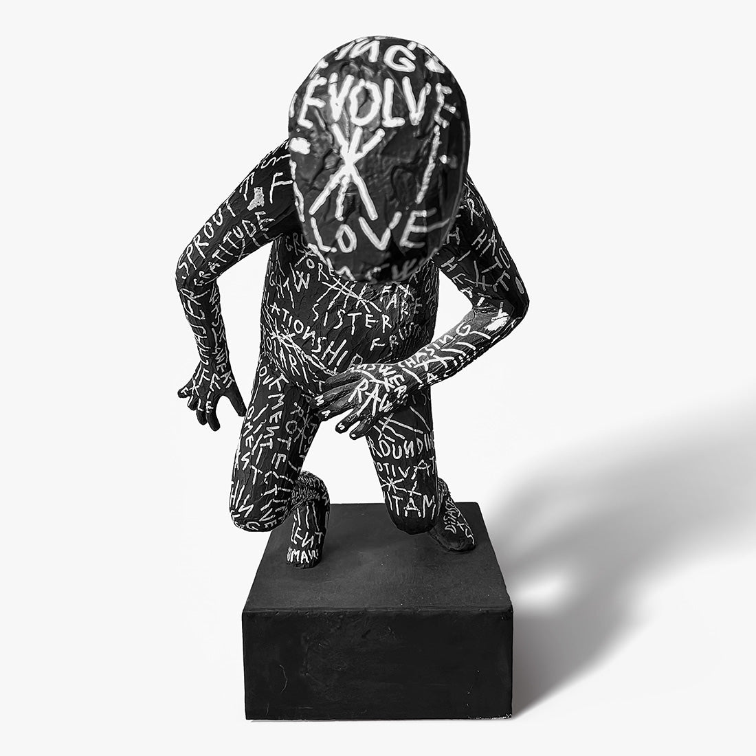 COLLAB estupido sculpture by Fiumani and Robert Panda resin figure artwork Underdogs Gallery unique piece